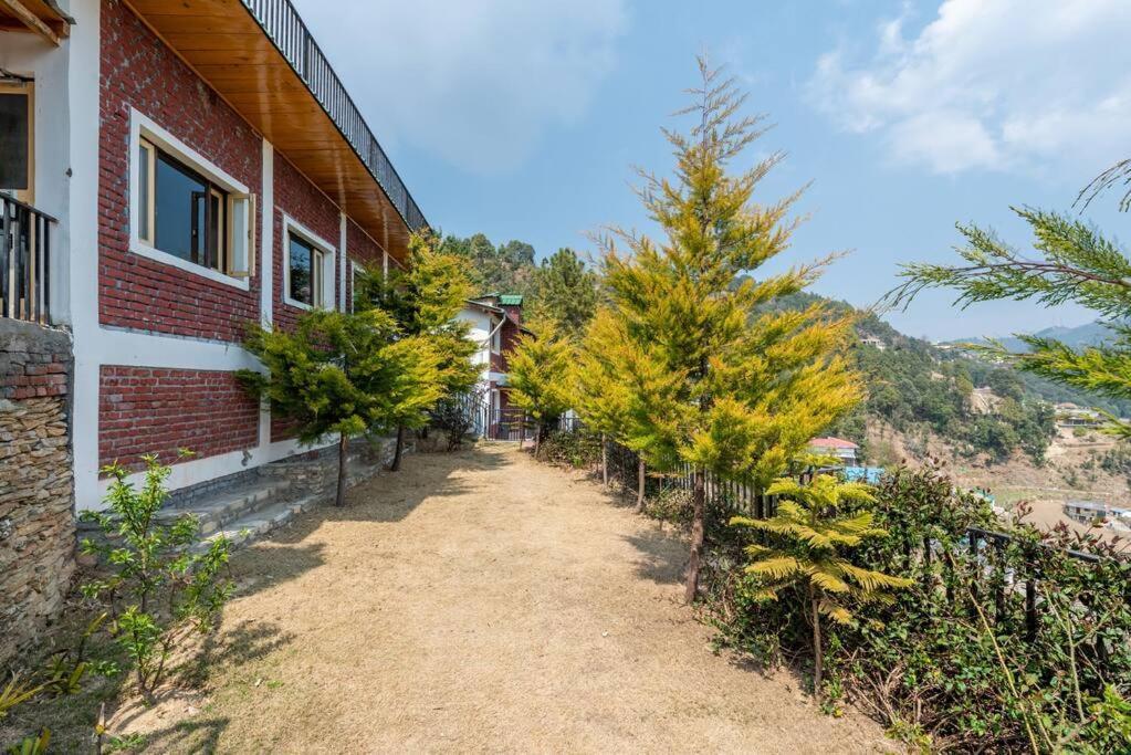 Dream Cottage 3 Pet-Friendly 2Br W Mountain View มุกเตชวาร์ ภายนอก รูปภาพ