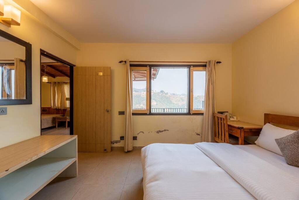 Dream Cottage 3 Pet-Friendly 2Br W Mountain View มุกเตชวาร์ ภายนอก รูปภาพ