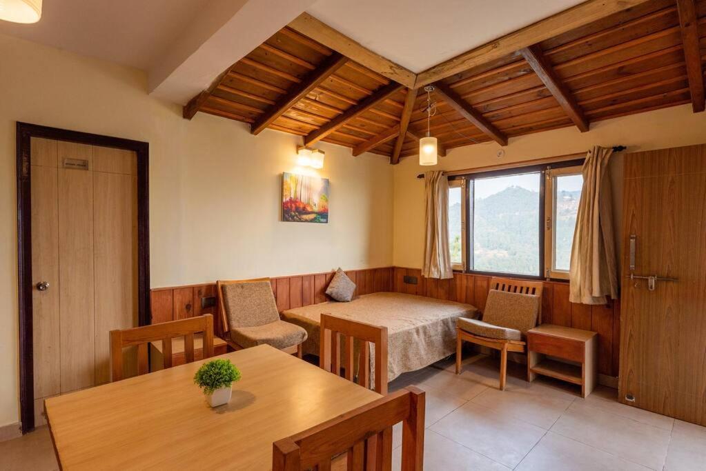 Dream Cottage 3 Pet-Friendly 2Br W Mountain View มุกเตชวาร์ ภายนอก รูปภาพ
